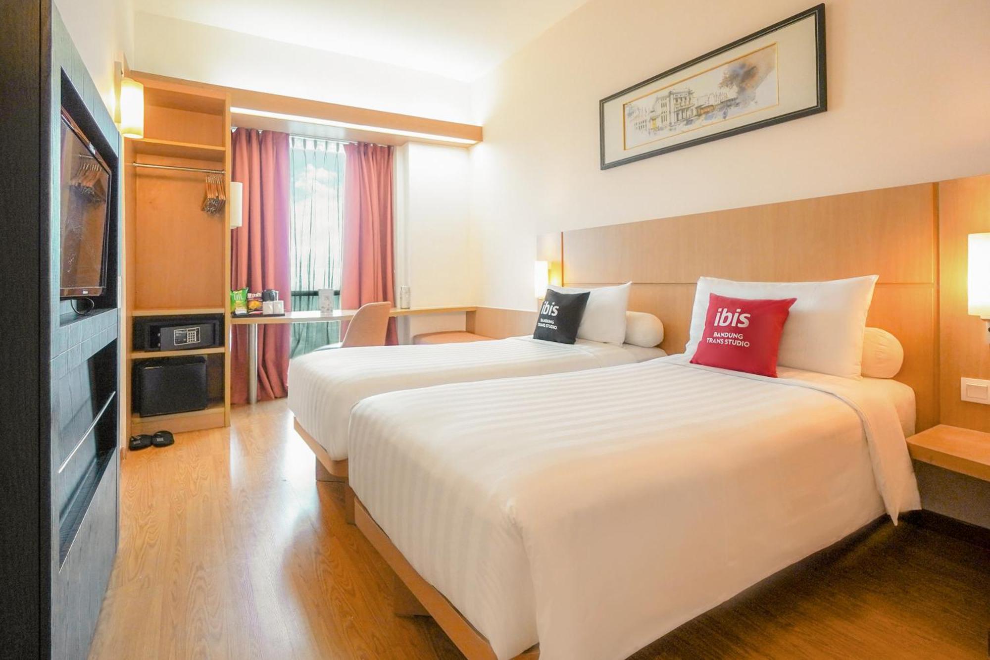 Ibis Bandung Trans Studio Eksteriør bilde